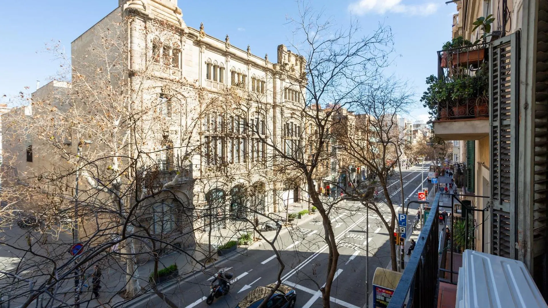 11Crc1037 Newly Decorated Apartment Near Sants Station Barcelona 0*,